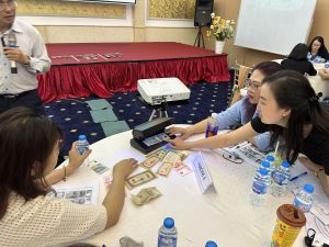Workshop thực hành “Phương pháp nhận biết Tiền thật– Tiền giả và An toàn kho quỹ” cho CBNV PGBank tại Hà Nội(12)